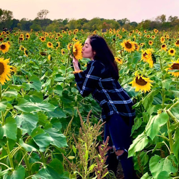 Meet your Posher, Jenna - Picture 1 of 1